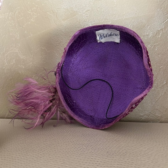 GLOWING 1950\'s PURPLE COCKTAIL HAT + SEQUINS/FEATHERS/FLOWERS/BROOCH